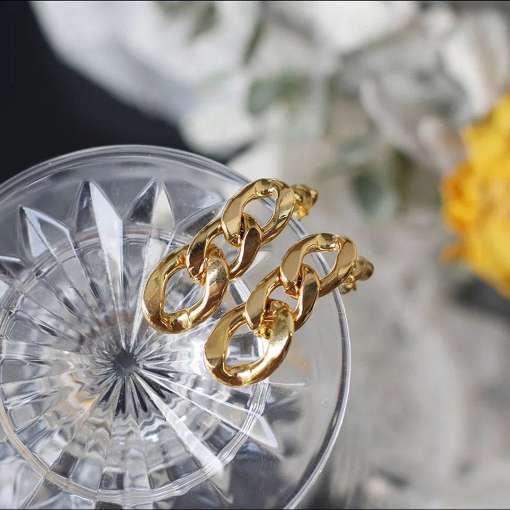 French Style Minimalist Cuban Chain Gold Earrings 18K Gold Plated Stainless Stee